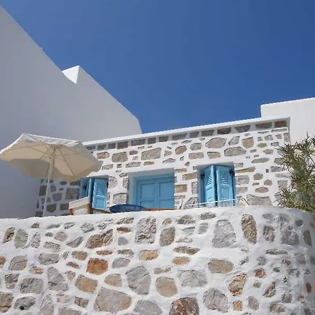 Hotel Folegandros Apartments 2*