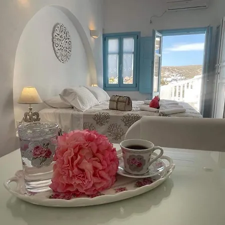ホテル Folegandros Apartments