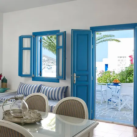 Folegandros Apartments 2*