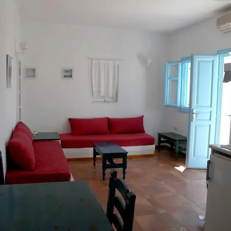 Folegandros Apartments ホテル