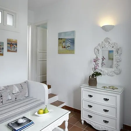 Otel Folegandros Apartments